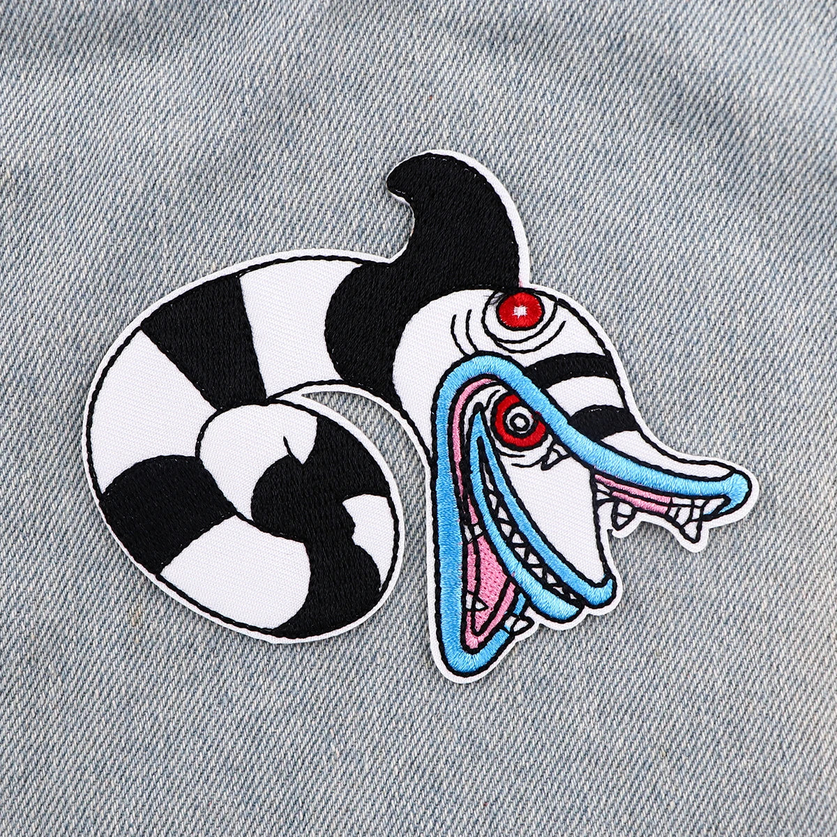 *NEW* Beetlejuice Sandworm Embroidered Patch